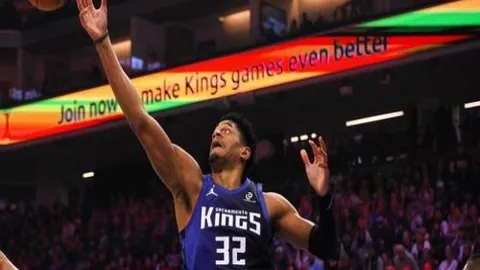 马拉多纳离世：足球传奇的遗产究竟何在？